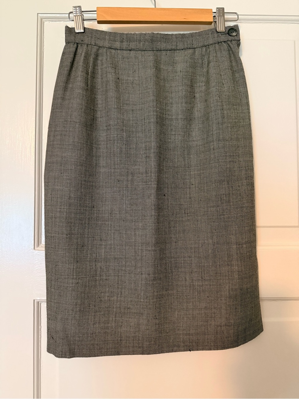 Vintage Valentino Gray Tweed Pencil Skirt